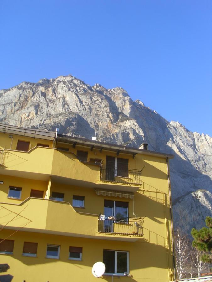 Pietramurata Appartamento Vista Montagna Terzo Piano Дро Екстериор снимка